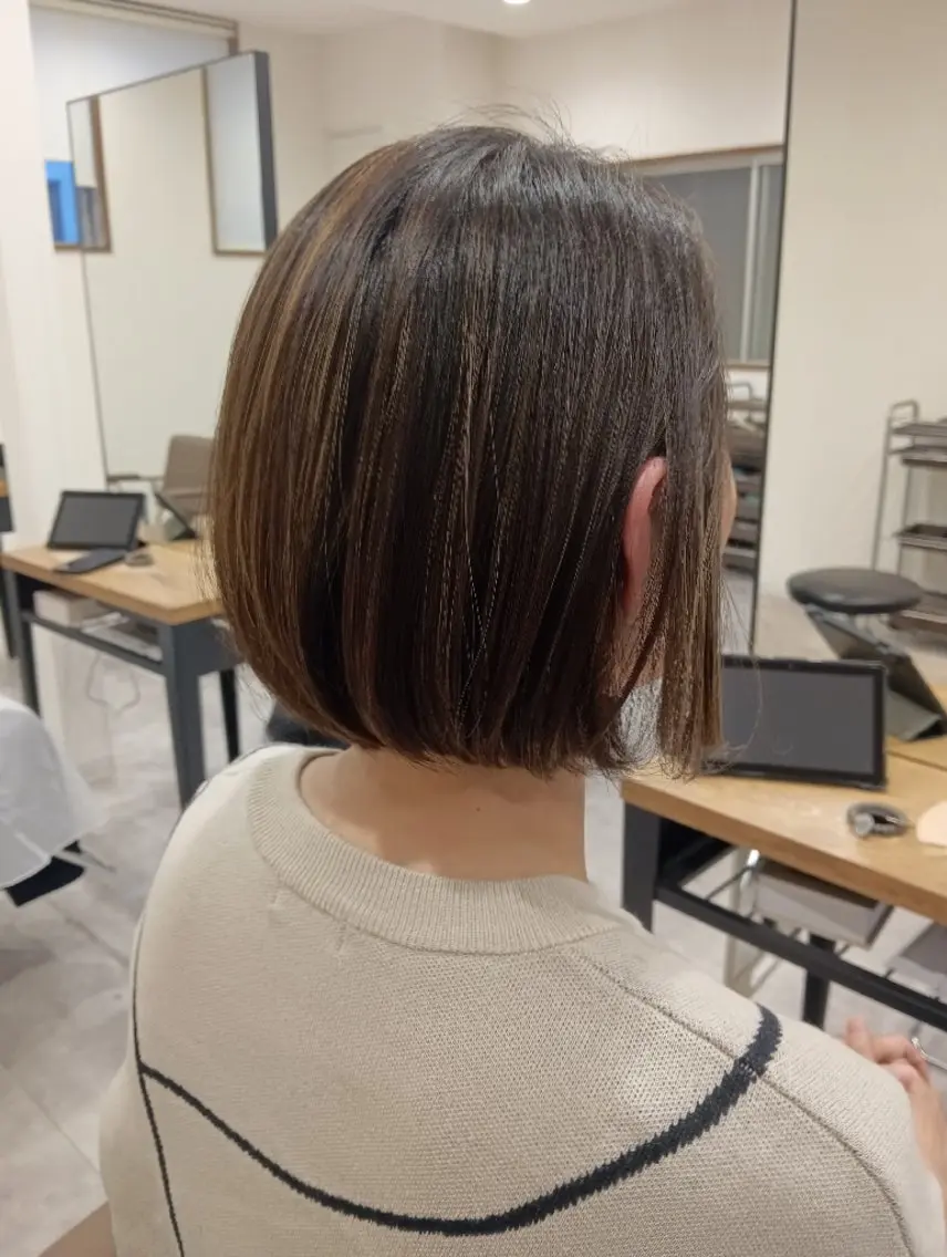 ミディアム カラー カット kino✟ yuriのヘアスタイル