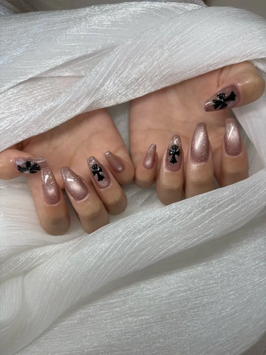 ネイル ハンドネイル ANELA mのネイルデザイン