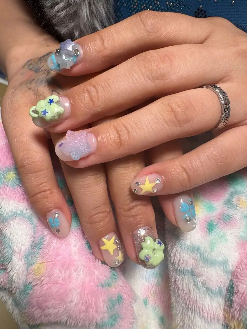 ネイル アートネイル ぷっくりネイル hiyo lunaのネイルデザイン