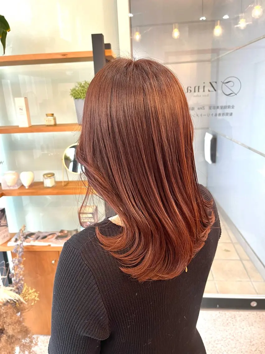 ロング カット ヘアカラー 岩井 駿のヘアスタイル