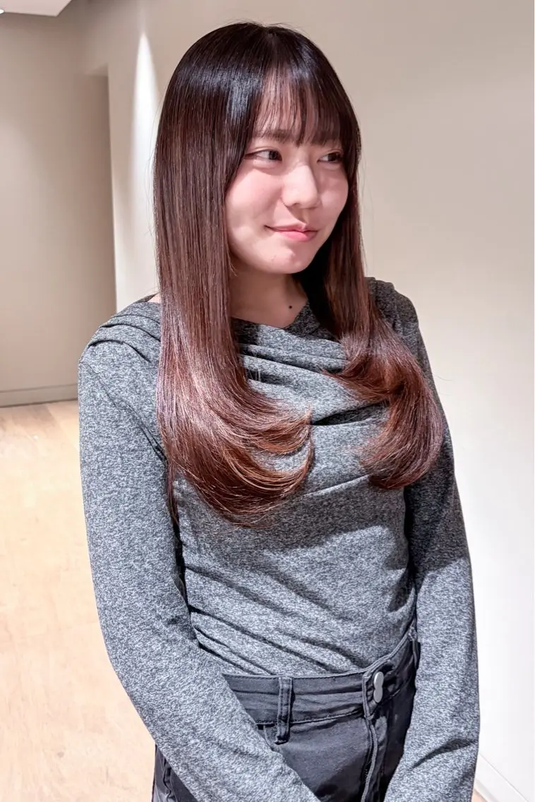 ロング レイヤーカット ローレイヤー Raykyoto烏丸 kahoのヘアスタイル