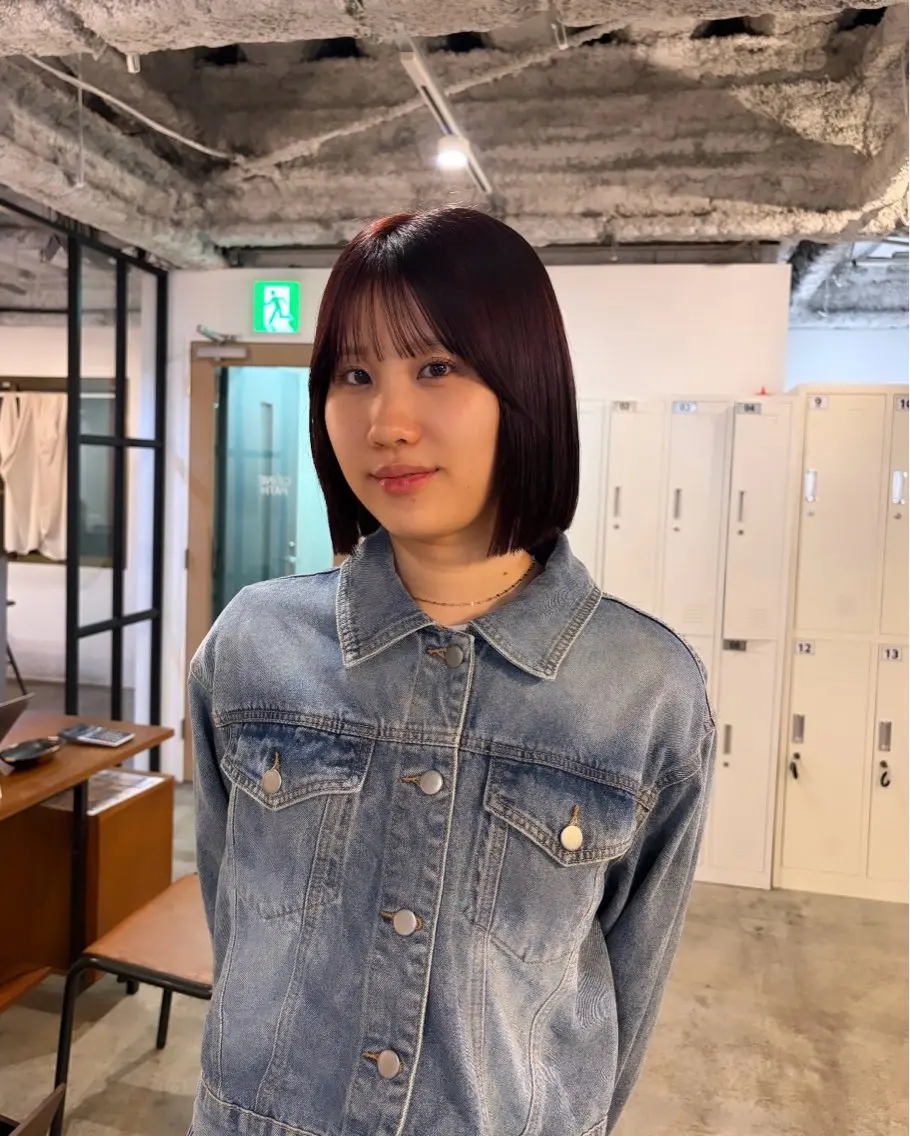 ミディアム カット ヘアカラー 縮毛矯正 トリートメント 🧣misaki 🧣のヘアスタイル