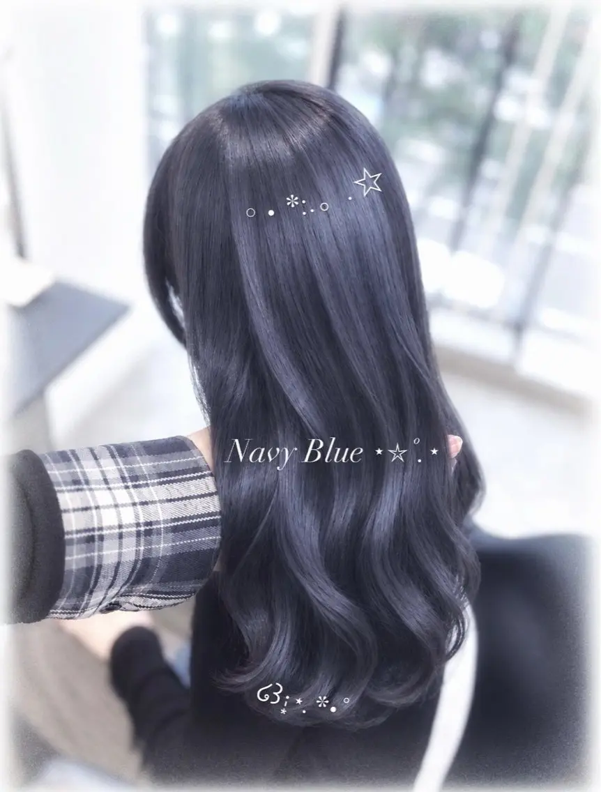 🦋寒色🫐ブリーチありダブルカラー💙の写真