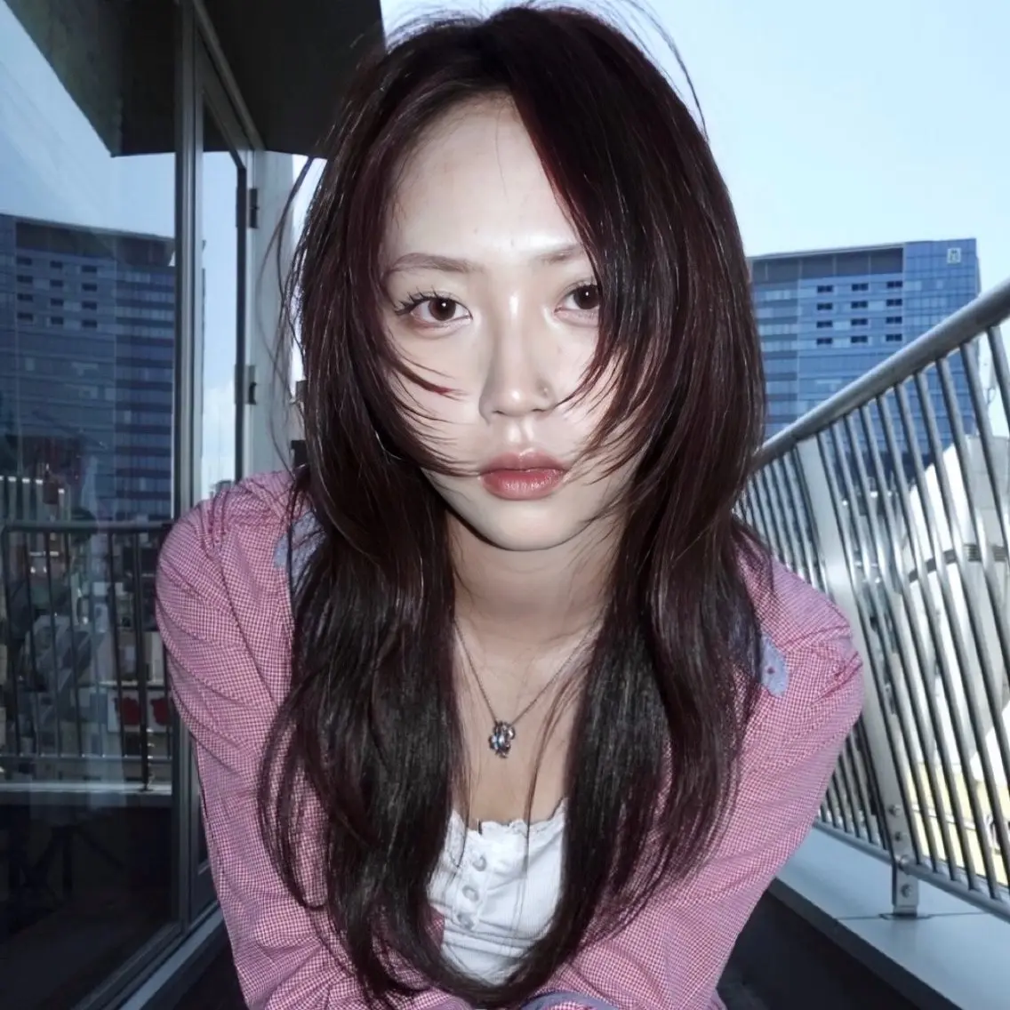 セミロング ケアカラー ハッシュカット レイヤーカット 似合わせカット ウルフカット レイヤーカット ボブ 渋谷のヘアスタイル