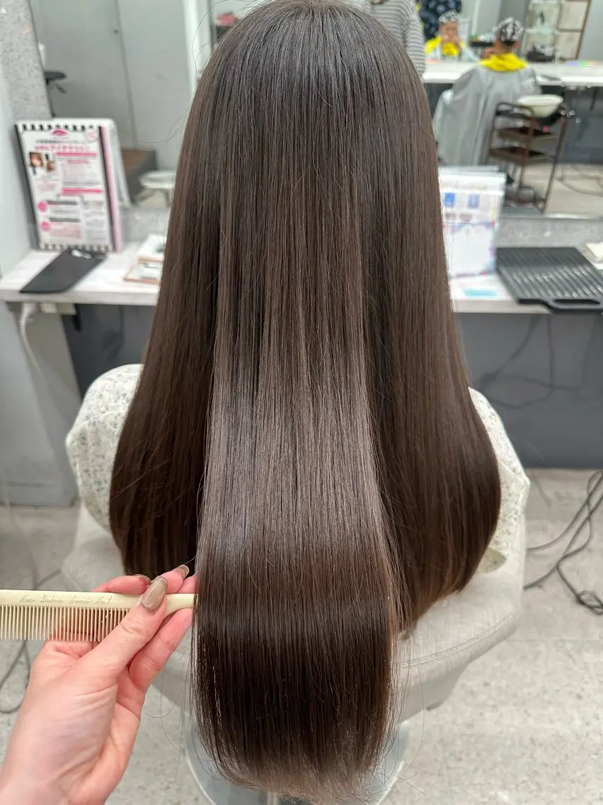 ミディアム カット トリートメント 🖤🤍石川 アイリ🤍🖤のヘアスタイル
