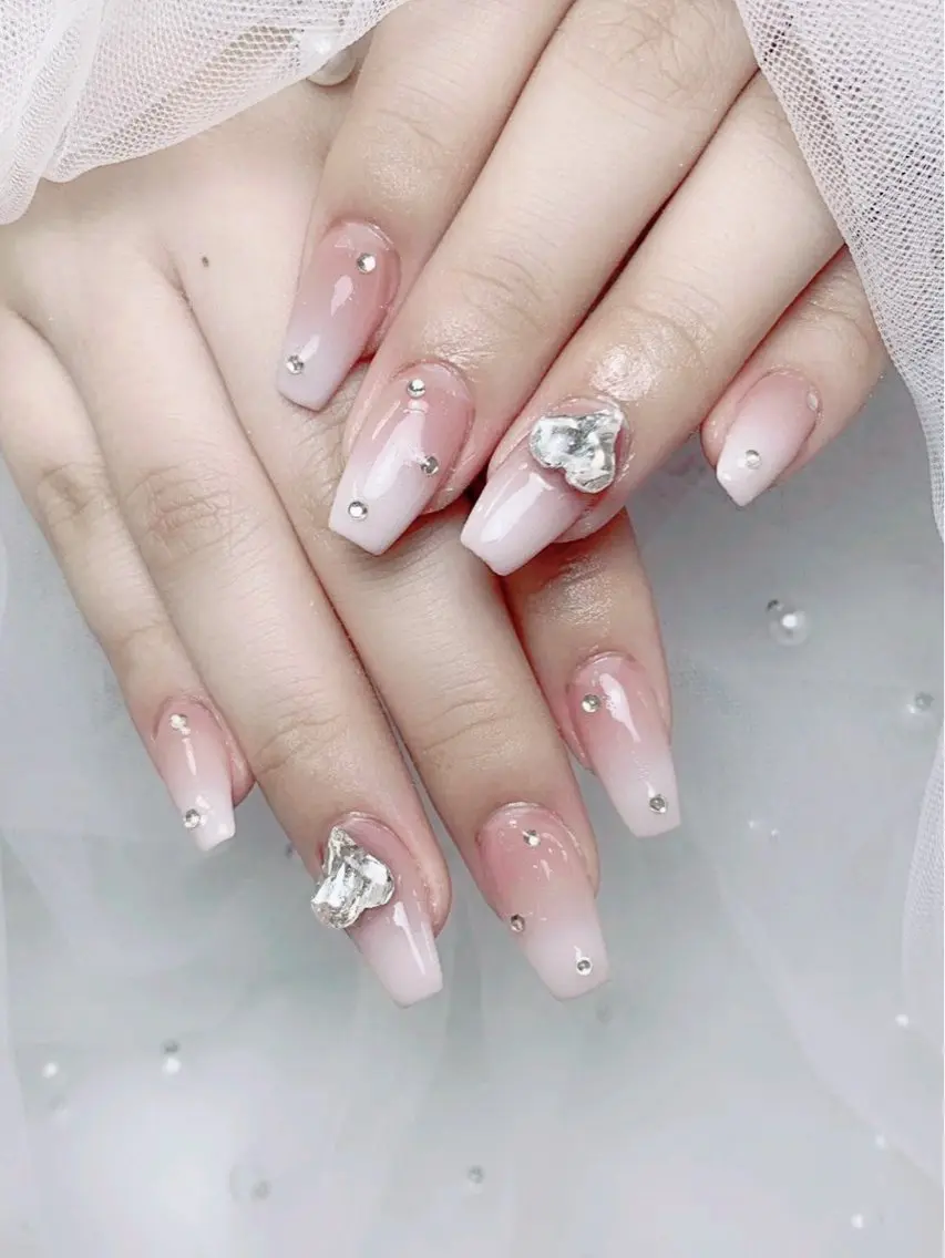 ネイル ハンドネイル ネイルサロン lotusのネイルデザイン