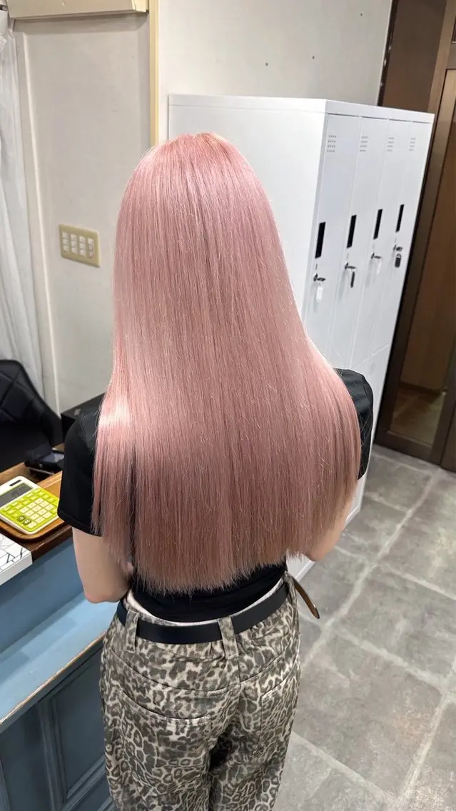 1日1名限定🙋🏻‍♀️ブリーチ＋オンカラーの写真