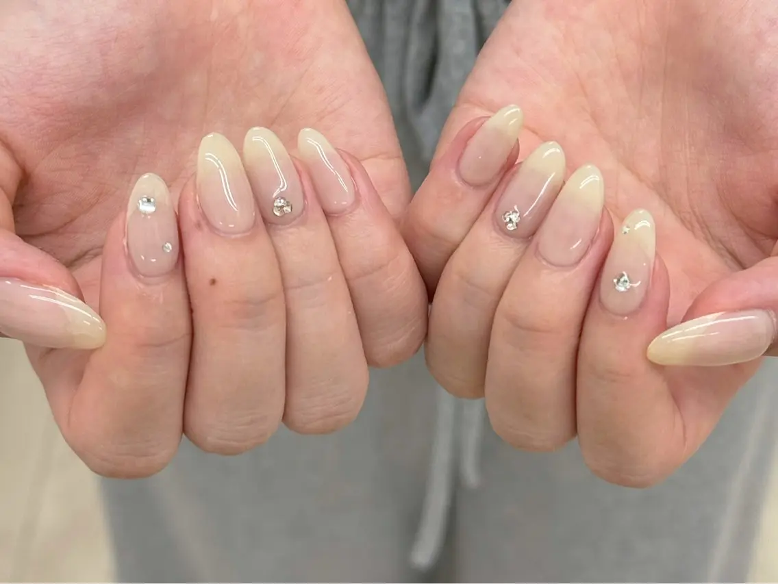 ネイル 長さ出し フットネイル ジェルネイル マグネットネイル 持ち込み ハンドネイル ハンドケア Ocean Nailのネイルデザイン