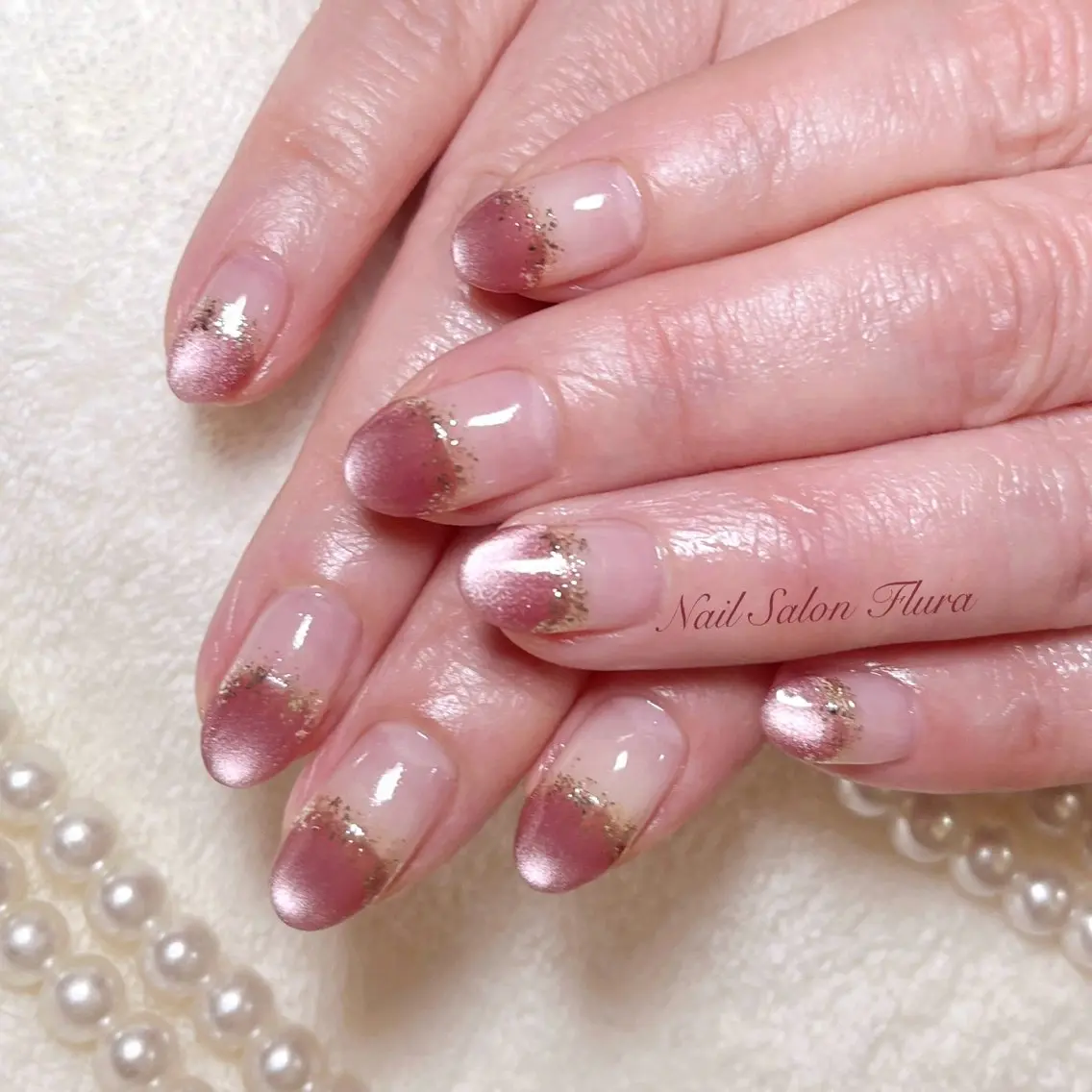 ネイル マグネットネイル NailSalon Fluraのネイルデザイン