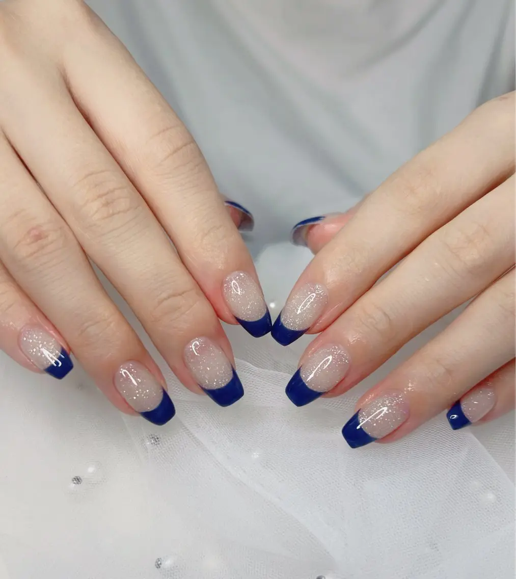 ネイル オーロラネイル 長さ出し フットネイル 韓国ネイル ラメ(グリッター) ハンドネイル 👍thumbs up nail👍のネイルデザイン