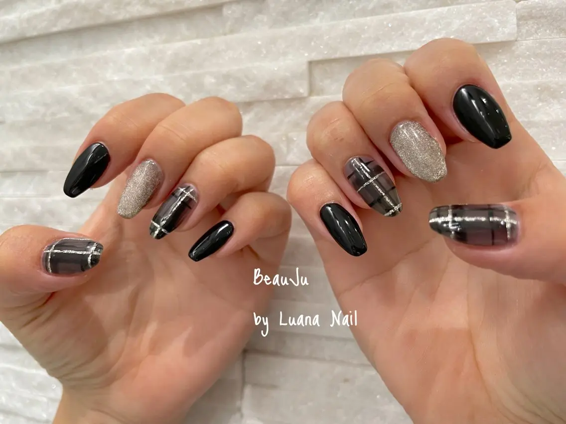 ネイル マグネットネイル ハンドネイル BeauJu by Luana Nailのネイルデザイン