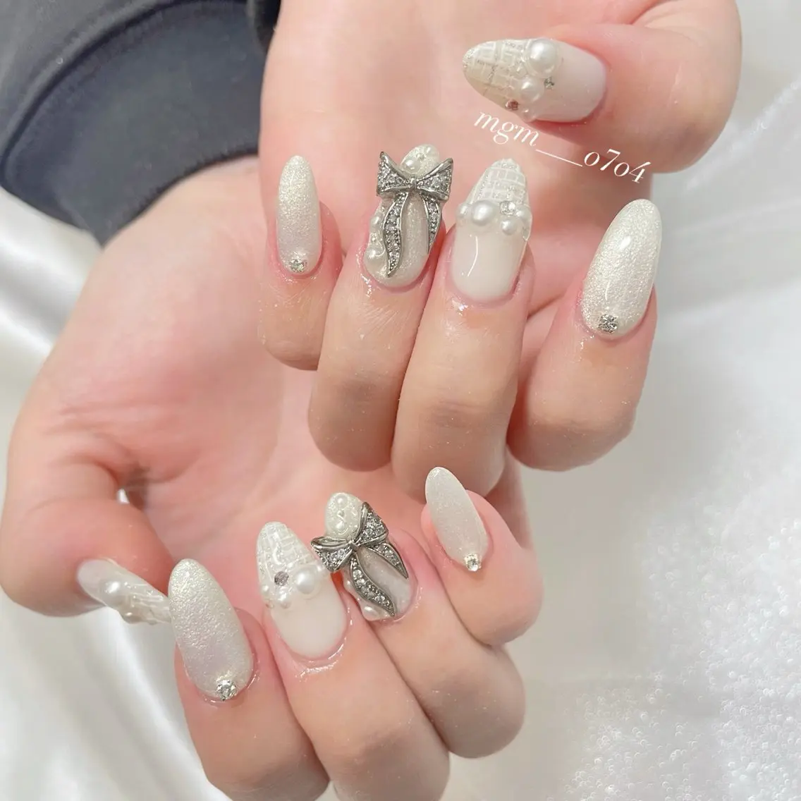 ネイル ハンドネイル ハンドケア MoON...❤︎ MeGuのネイルデザイン