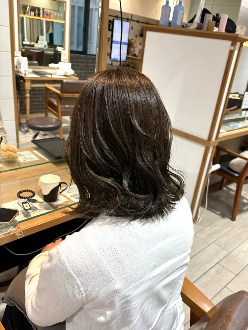 ミディアム ヘアカラー 🐏みや🐏 カラーモデルのヘアスタイル