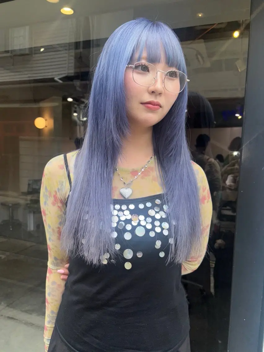 ロング ヘアカラー Zoey 警固 honokaのヘアスタイル