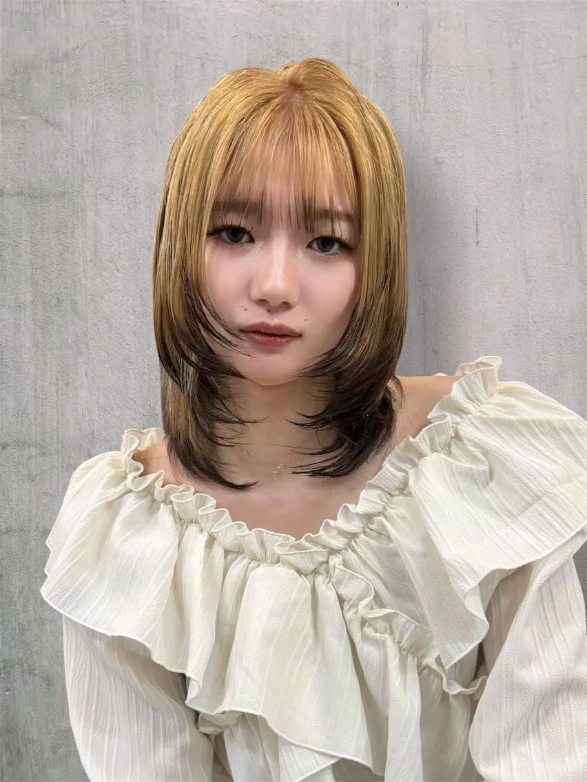 ブリーチ+カラー+トリートメントの写真