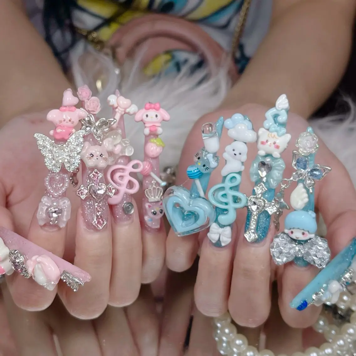 ネイル オーロラネイル 長さ出し フラッシュネイル フレンチネイル ジェルネイル ハンドネイル ハンドケア CiCi NailSalonのネイルデザイン