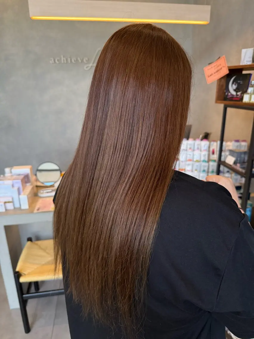 ロング カラー ブラウンカラー ナチュラルブラウン トリートメント ヘアカラー 大崎 友莉のヘアスタイル
