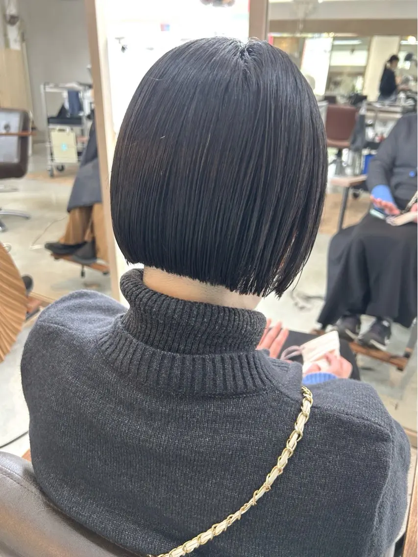 ショート カット 綿貫 美雪のヘアスタイル