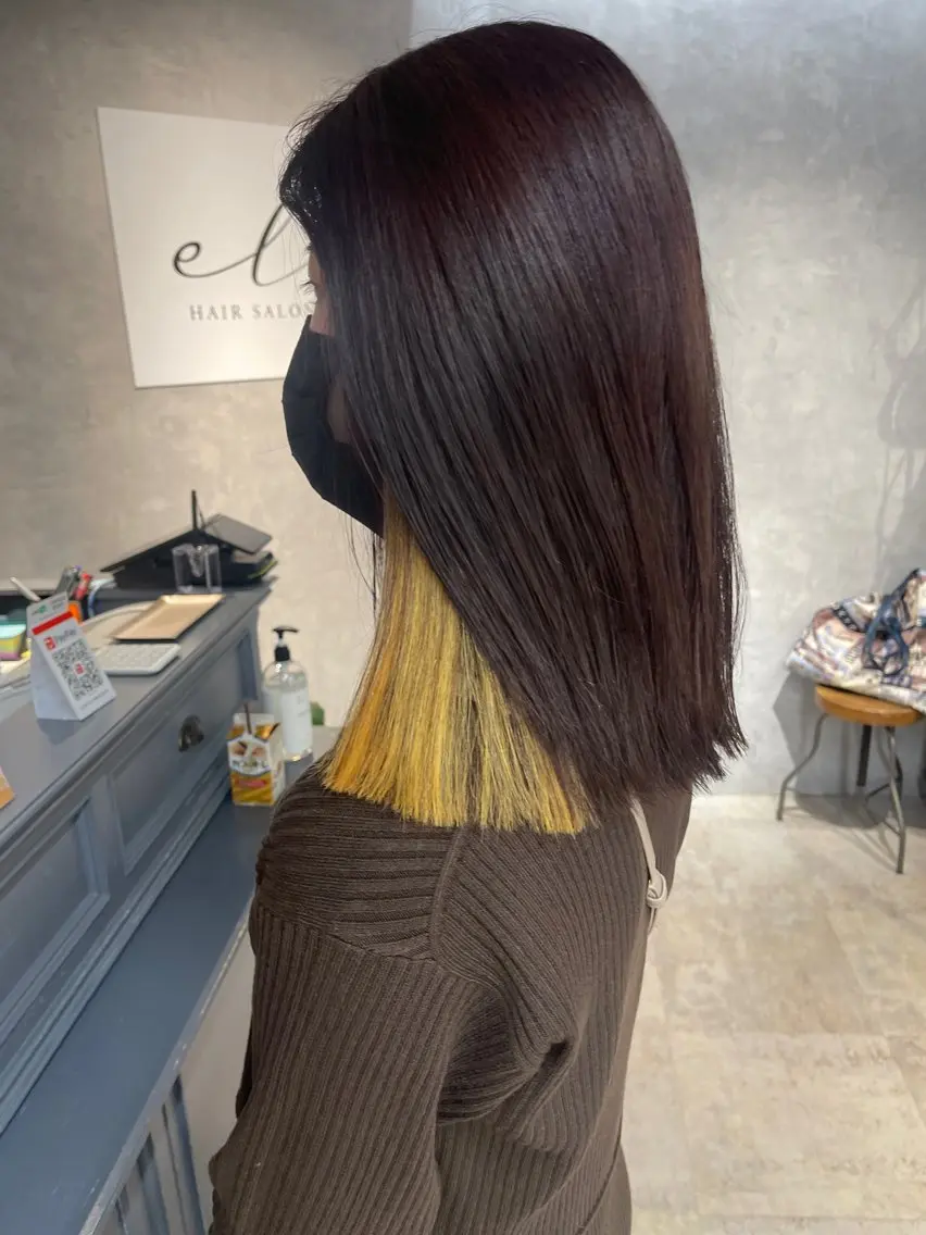 ミディアム カラー ブリーチ ケアブリーチ カット ヘアカラー エクステ 福西 洋斗のヘアスタイル