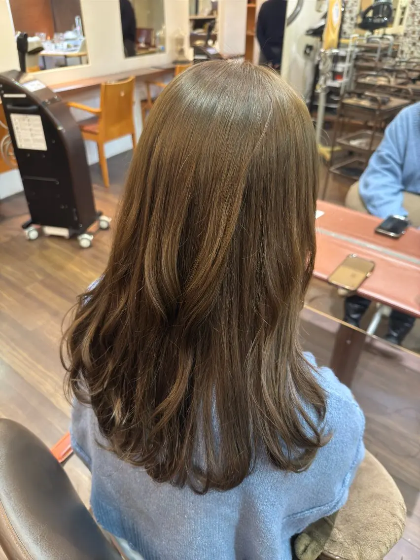 ロング カラー ベージュカラー 透明感カラー イルミナカラー オリーブベージュ カット ヘアカラー 💜カラー/縮毛矯正 /NARUKA💜のヘアスタイル