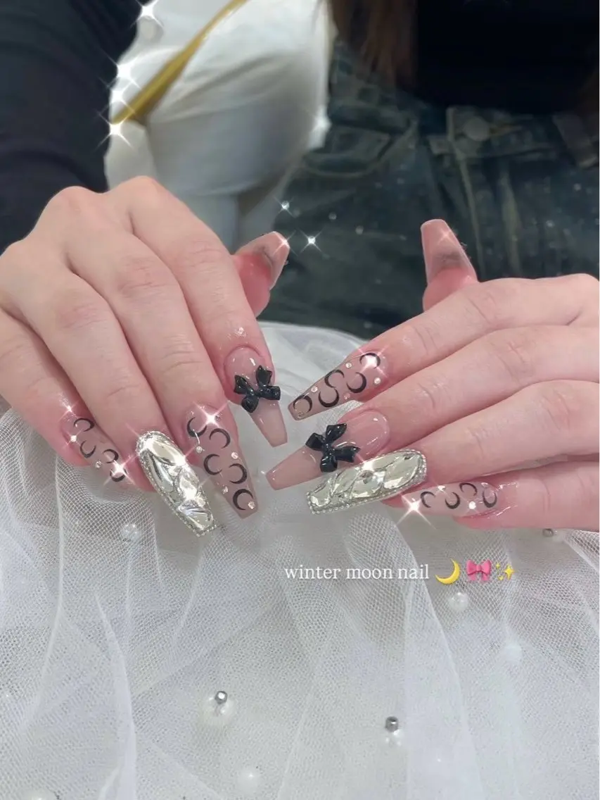 ネイル ハンドネイル suzu🎀🫧✨ .のネイルデザイン