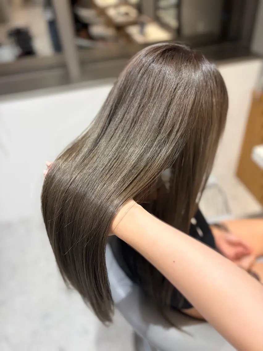 ロング カラー カット ヘアカラー トリートメント レイヤー/透明感 赤み消し/はるかのヘアスタイル