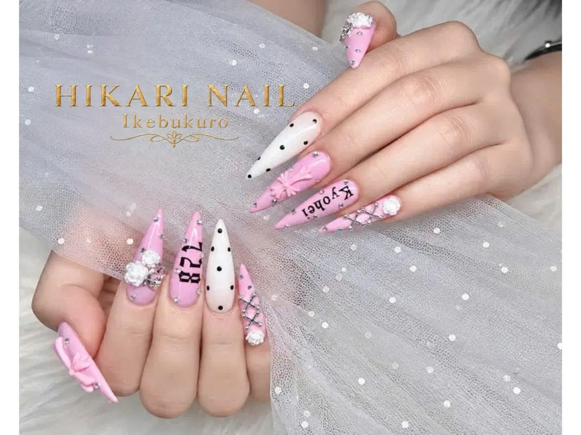 ネイル チークネイル 長さ出し フレンチネイル ガーリー ハロウィン ハンドネイル HikariNail Ikebukuroのネイルデザイン