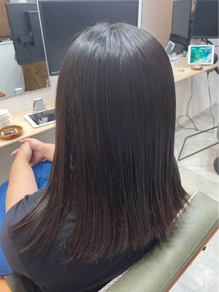 セミロング カラー特化⭐️💫 RIKU💠のヘアスタイル