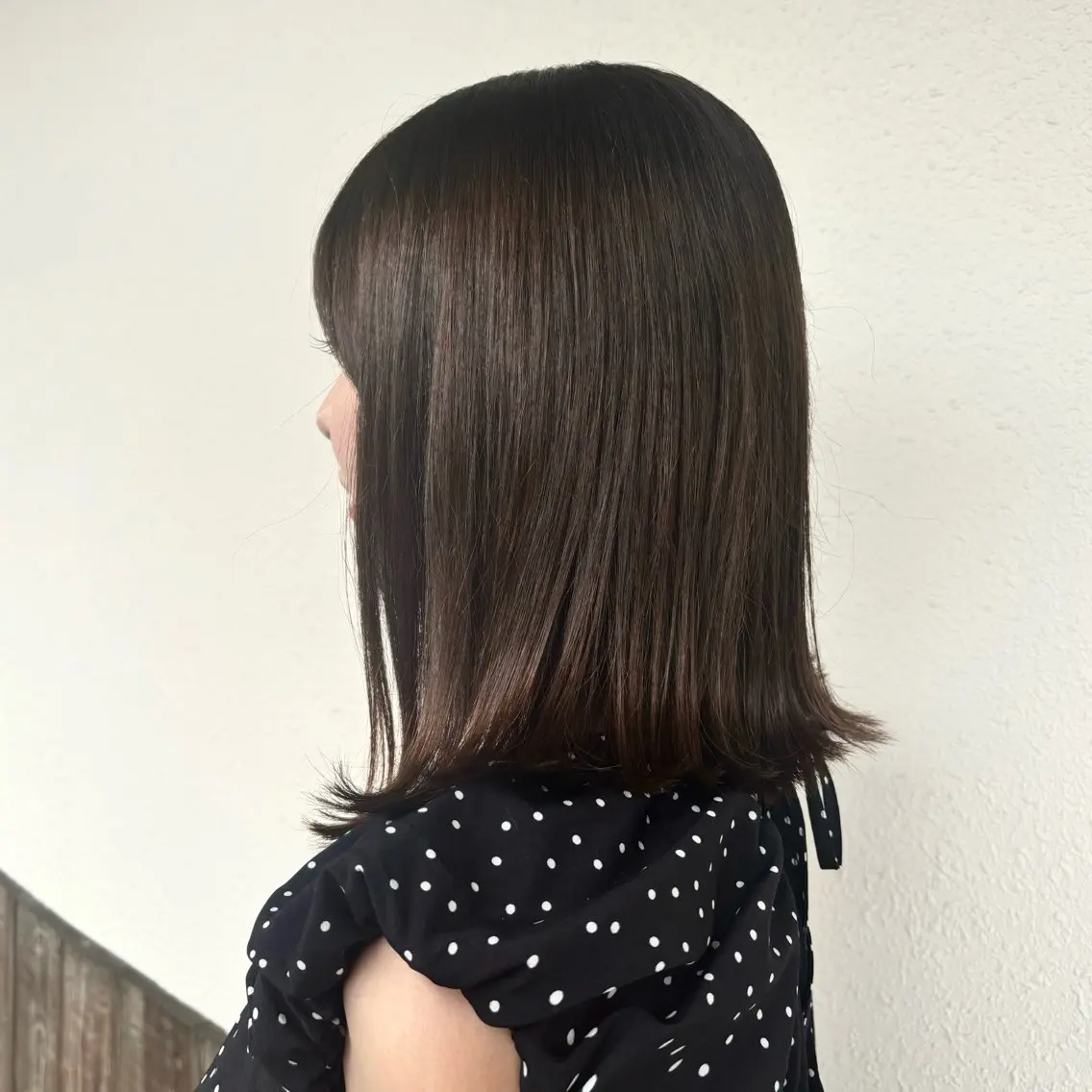 ミディアム 外ハネヘア 森本 麻比のヘアスタイル