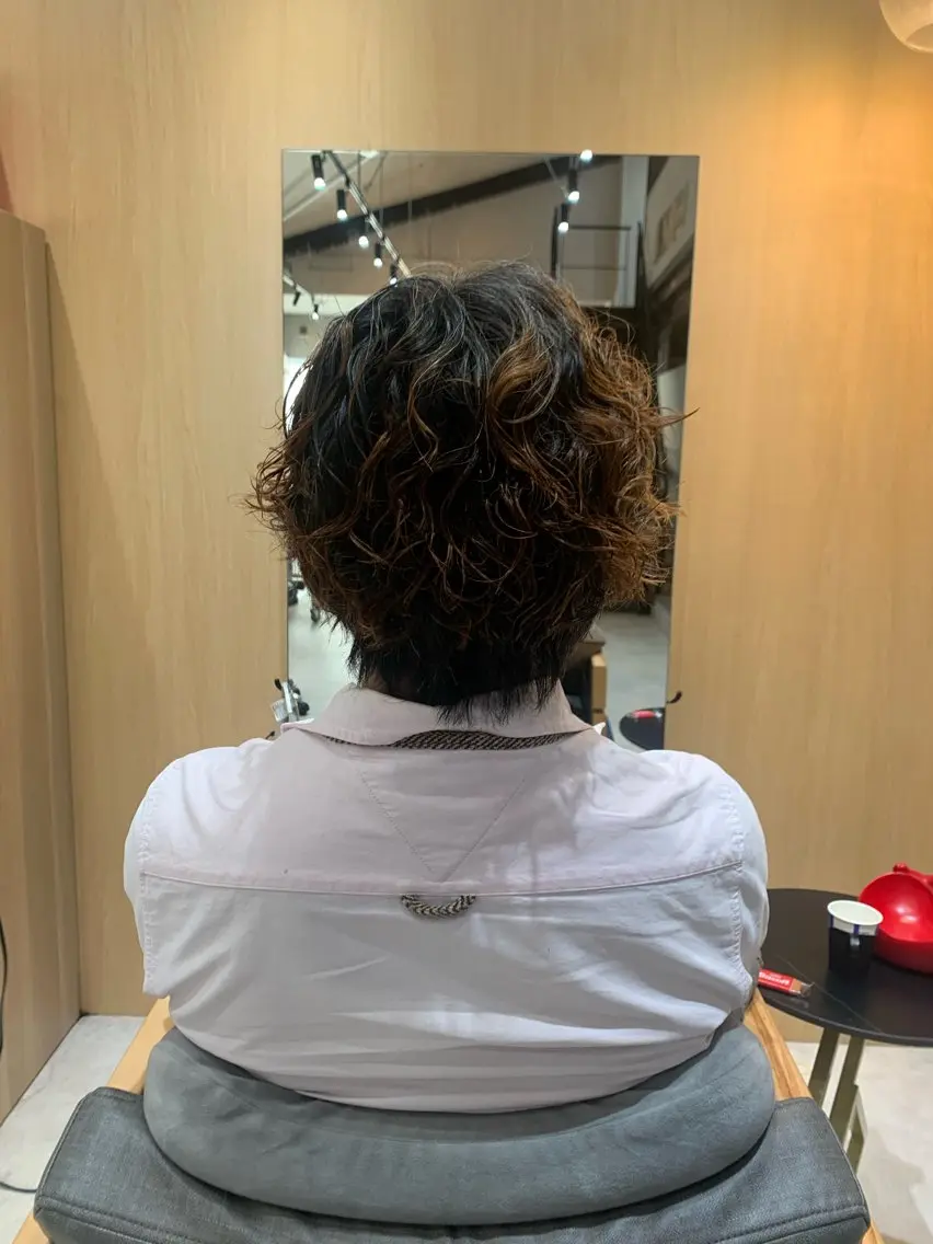 ショート カット パーマ 本多 永佳のヘアスタイル