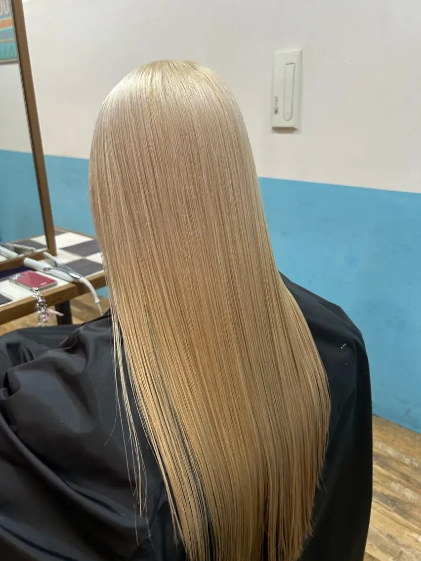 ロング カラー ヘアカラー トリートメント 💖カラー/ブリーチ 💖あつやのヘアスタイル