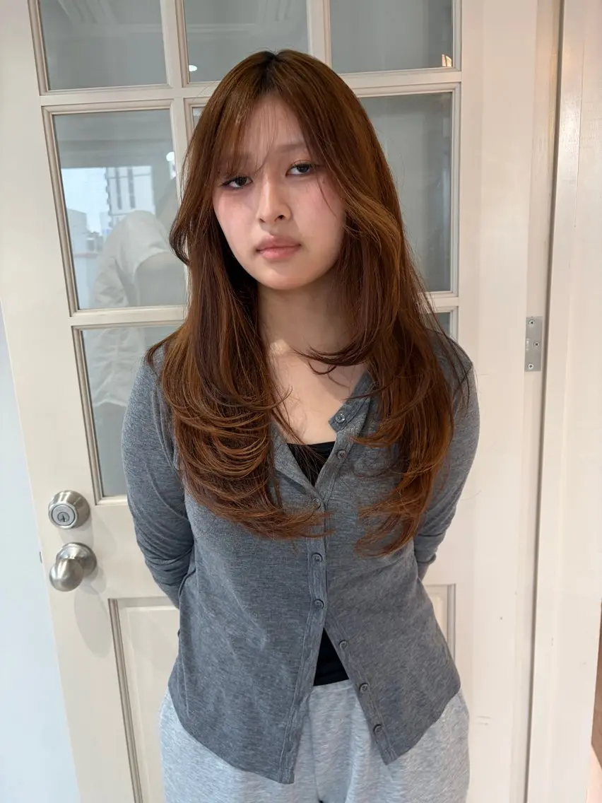 ロング ロングレイヤー レイヤーカット ロング 光岡 玲遠のヘアスタイル