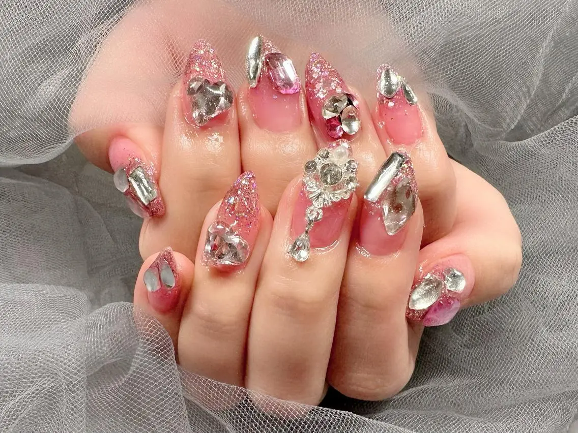 ネイル ラメ(グリッター) ラメグラデーション ピンク ハンドネイル Nail Salon KURELLYのネイルデザイン
