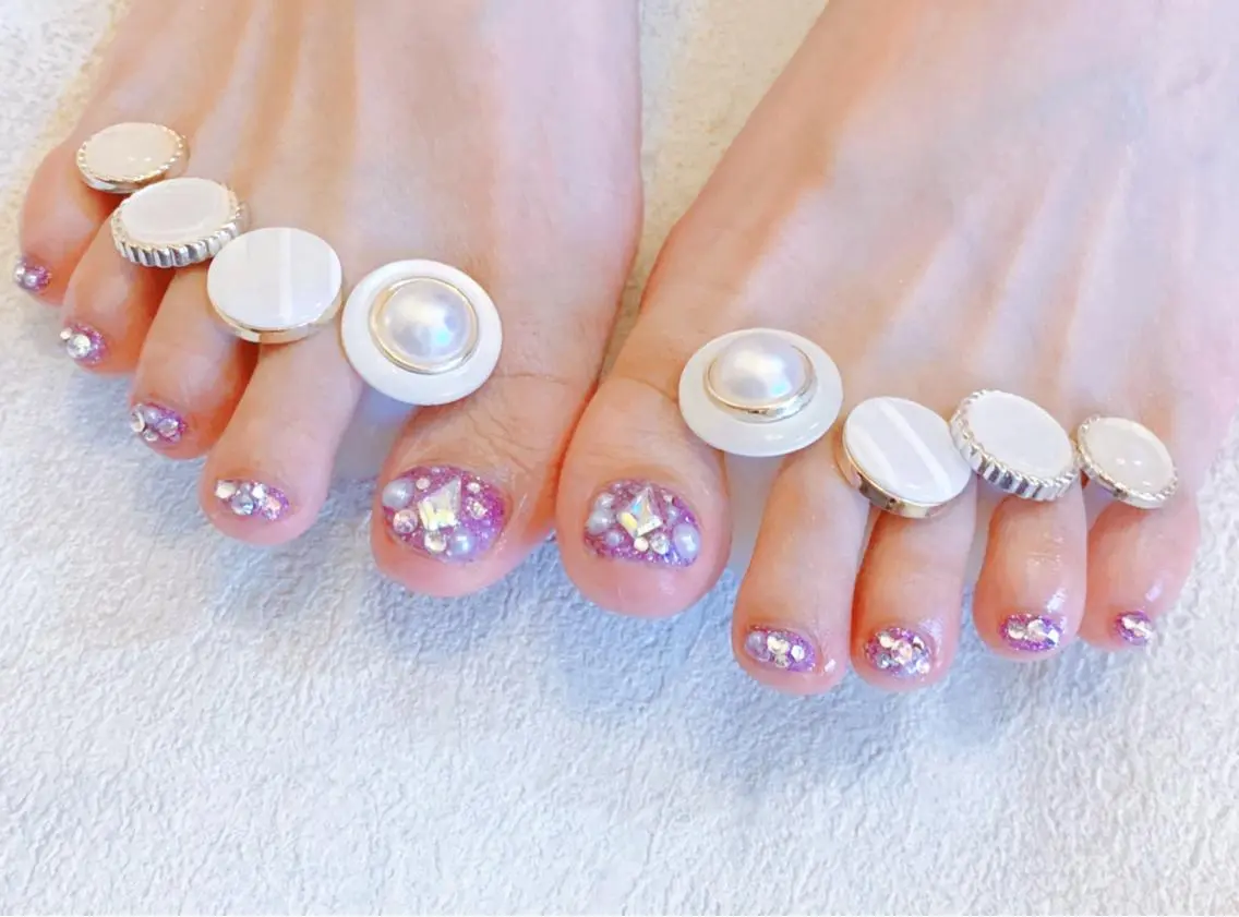 ネイル オーロラネイル フットネイル フレンチネイル ジェルネイル 韓国ネイル 【ENサロン】 Rei💜Nailのネイルデザイン