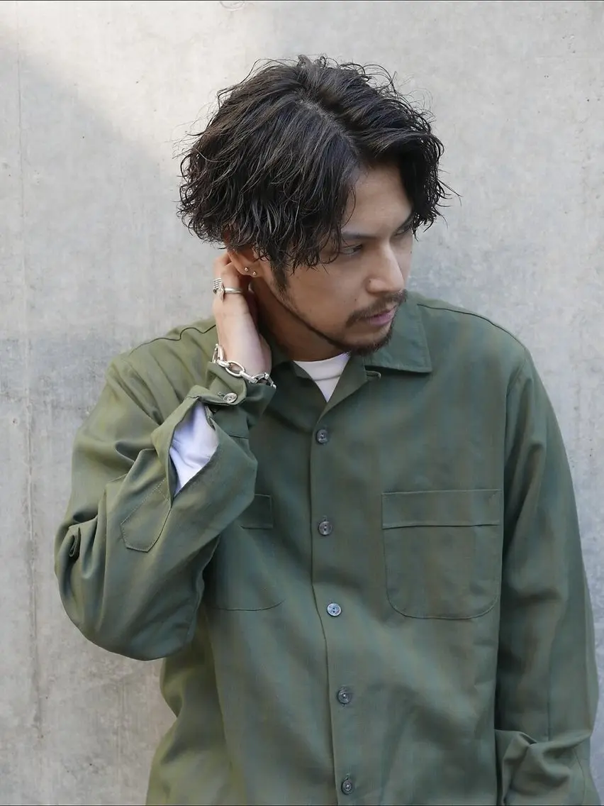 ショート パーマ メンズ メンズパーマ ツイストスパイラルパーマ スパイラルパーマ カット パーマ SENTA✨メンズ パーマ✨fifth栄のヘアスタイル