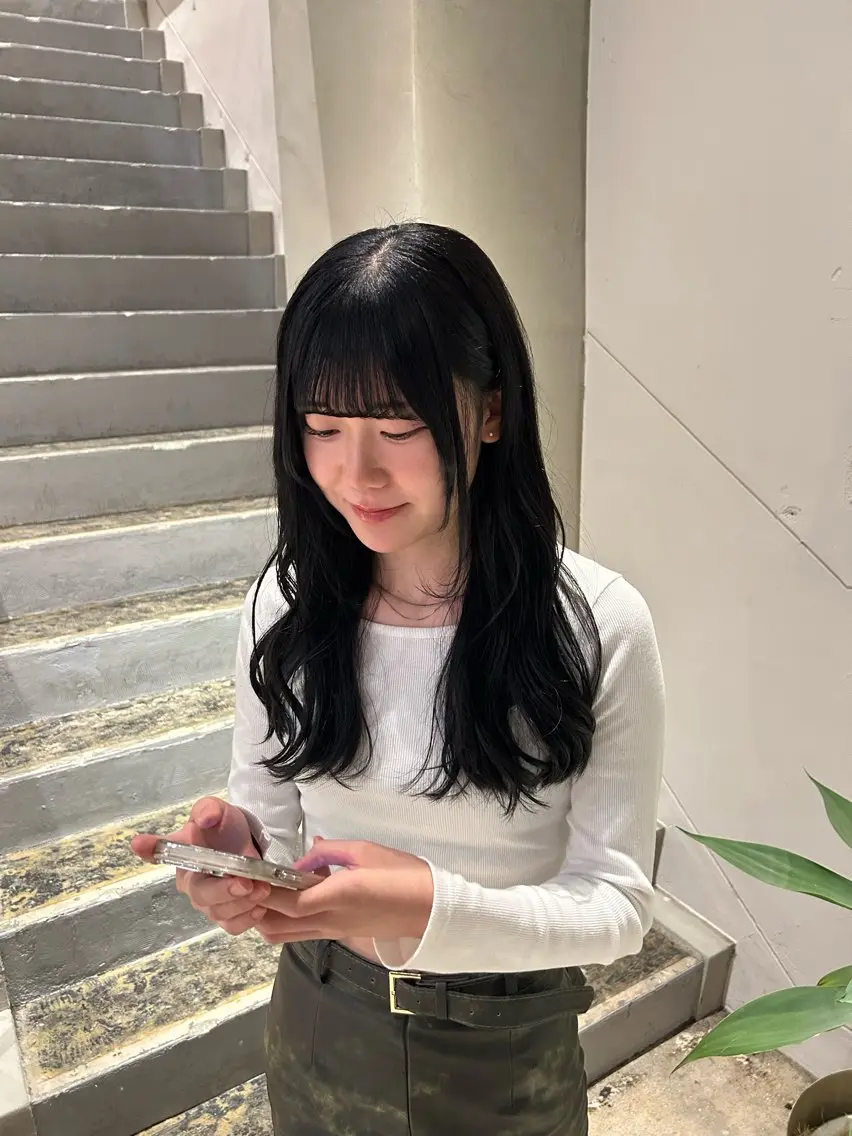 ロング カラー キノシタ ユウナのヘアスタイル