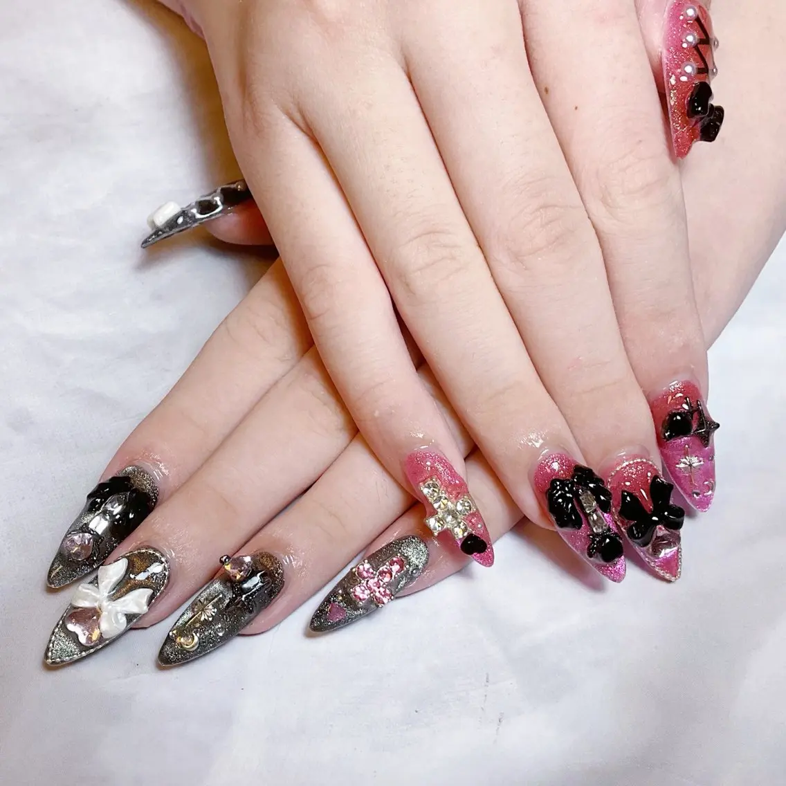 ネイル 🍭Yun nail hyejin🌸のネイルデザイン