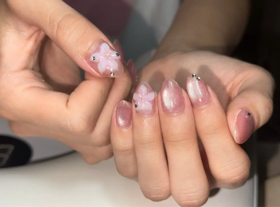 ネイル ハンドネイル ハンドケア Schon saki🐾のネイルデザイン