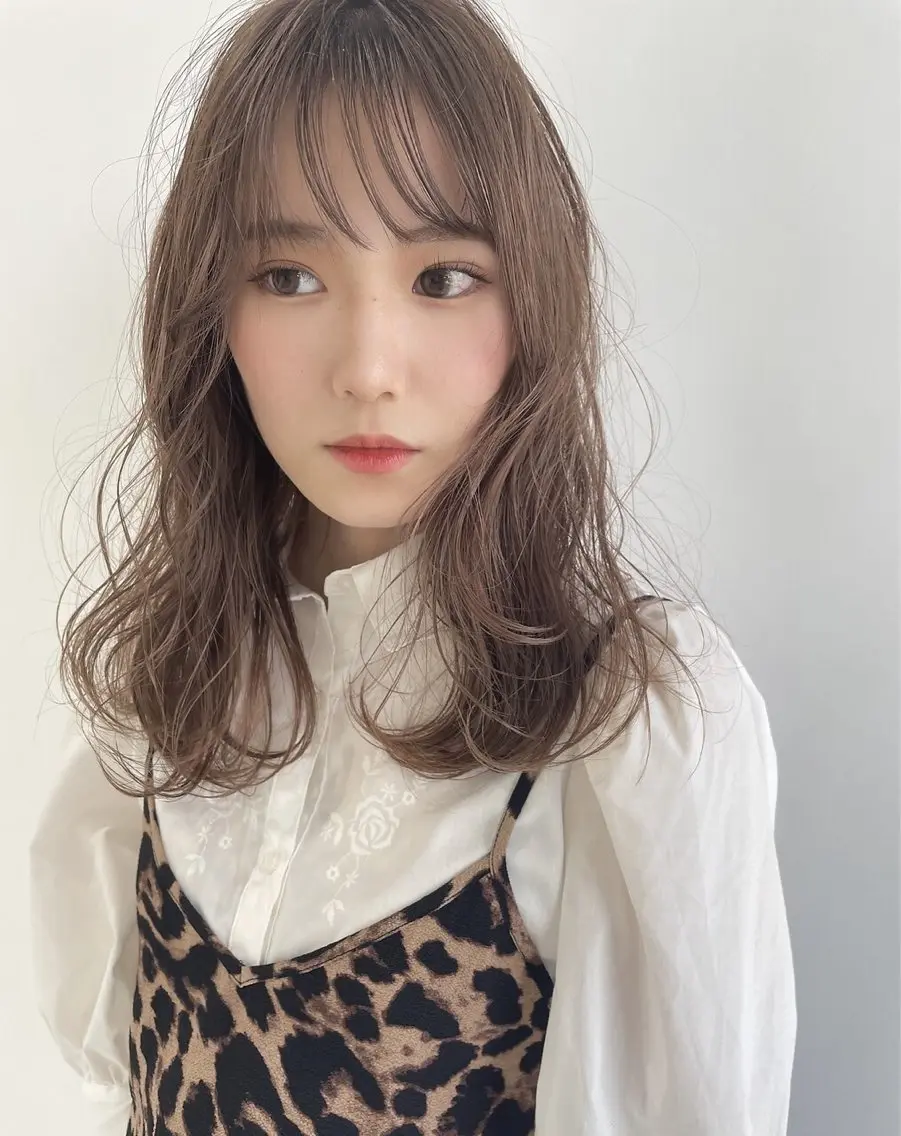 セミロング ボブ 髪質改善 韓国風ヘア レイヤーカット 縮毛矯正 suii..hair designのヘアスタイル