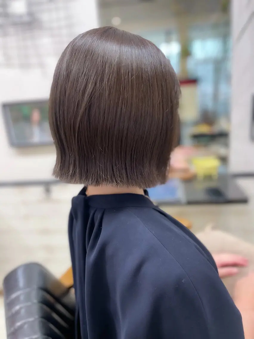 ショート ボブ 外ハネヘア 【ヌーベルバレ】 ゆきみのヘアスタイル