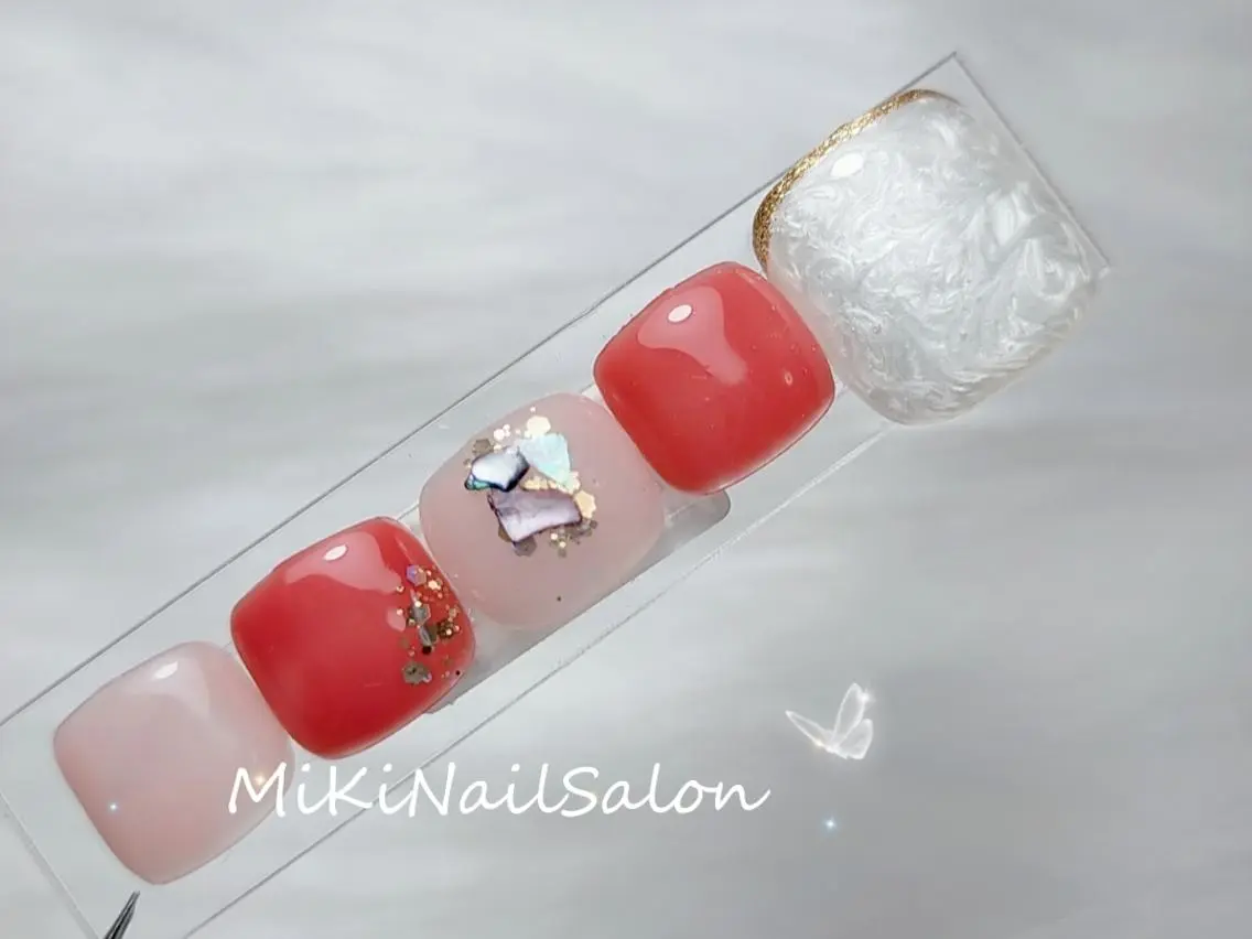 ネイル フットネイル 🎀Yumi✨ ミキネイルサロン池袋のネイルデザイン