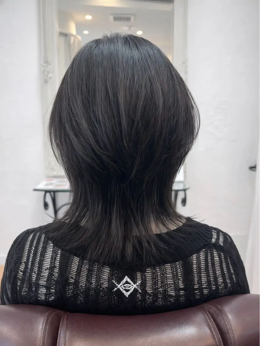 ミディアム レイヤーカット ウルフカット ウルフレイヤー 中原由貴 /WILLOW京橋のヘアスタイル
