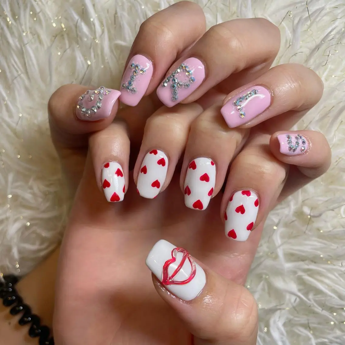 ネイル Nail Eyelash yのネイルデザイン