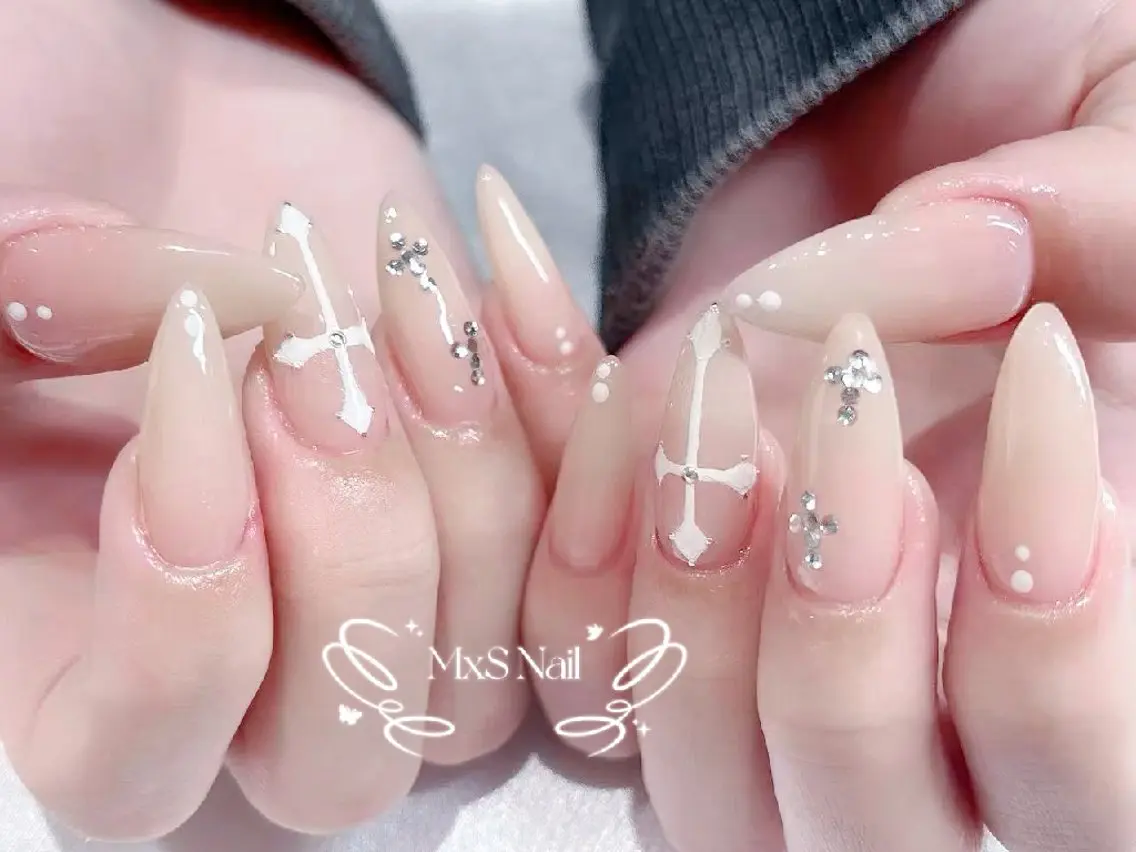ネイル ストーンネイル ハンドネイル ハンドケア M×S Nail みなのネイルデザイン