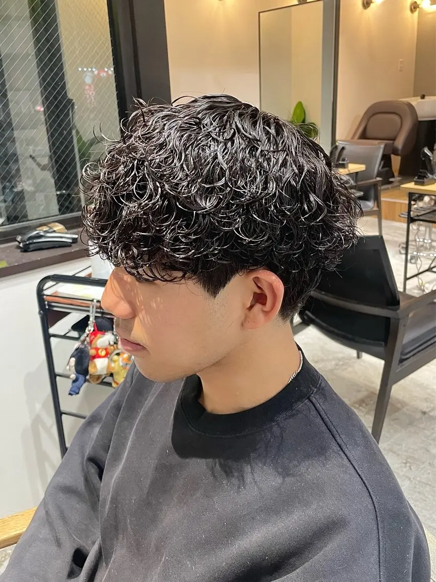 ショート パーマ メンズ メンズパーマ 波巻きパーマ スパイラルパーマ 梅田💥Cut/ Perm💥ふみのヘアスタイル