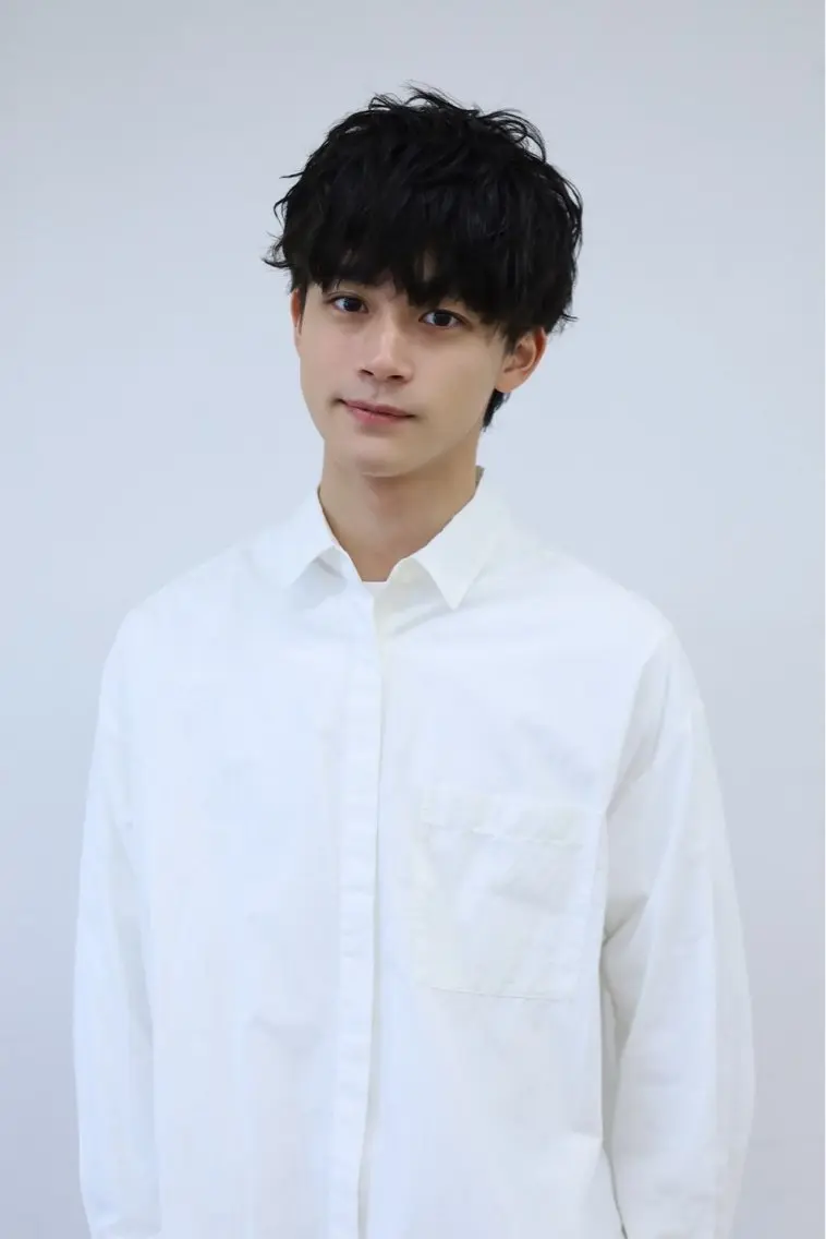 カット+眉カットの写真