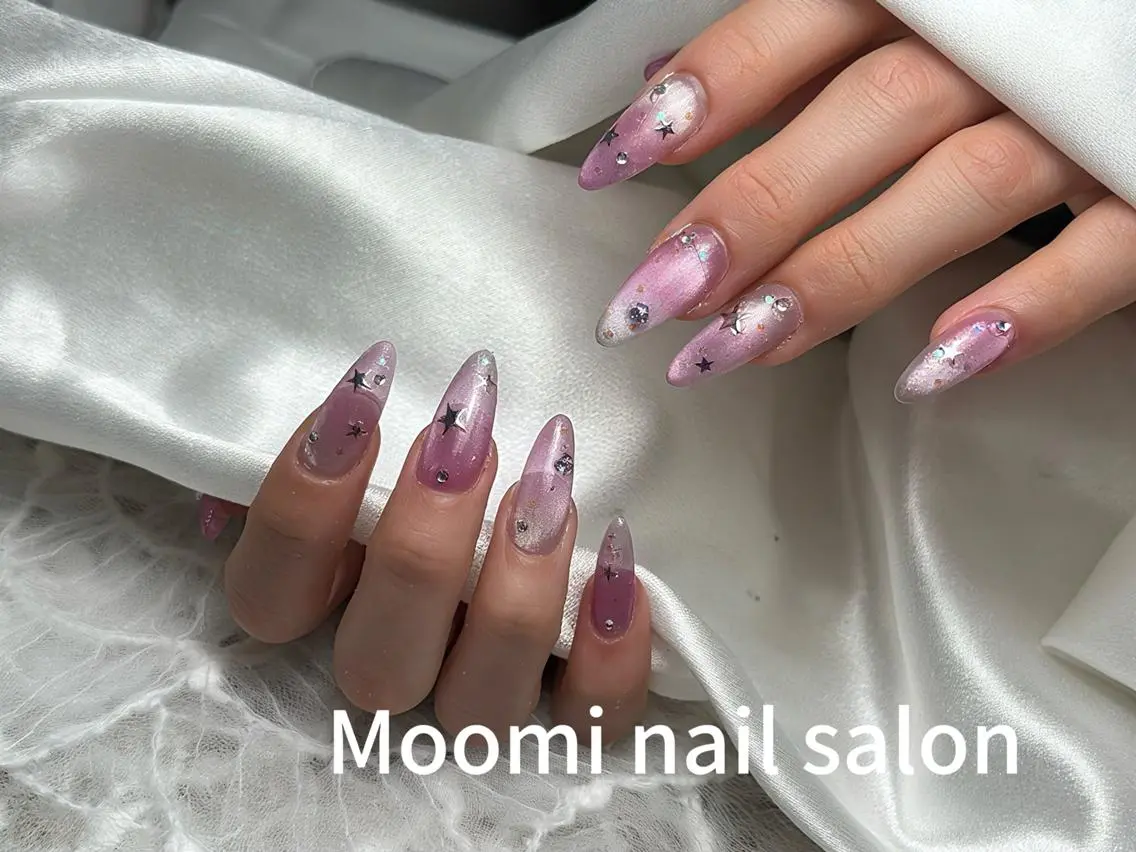 セミロング ハンドネイル 長さだし専門 Moominのネイルデザイン