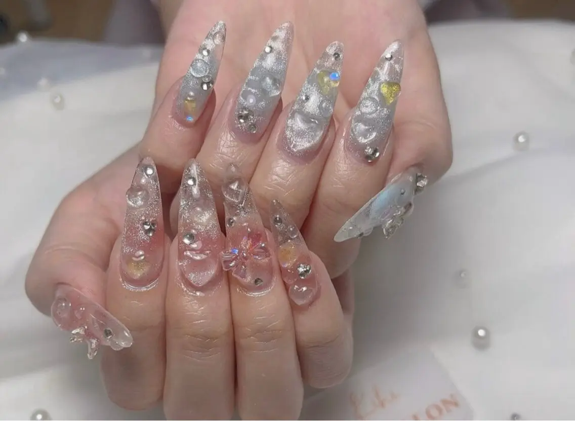 ネイル ハンドネイル 小林 あゆみのネイルデザイン