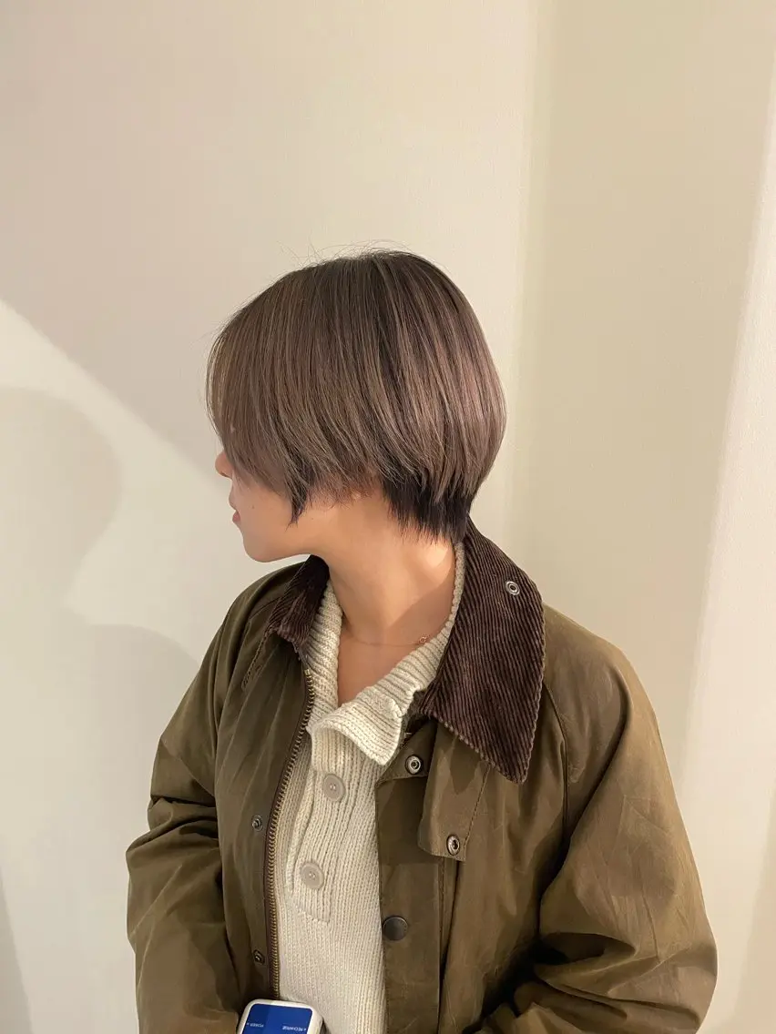 ショート カラー ショートボブ ベージュカラー ミルクティーベージュ ボブ ショートヘア ニュアンスカラー🫧 加納のヘアスタイル
