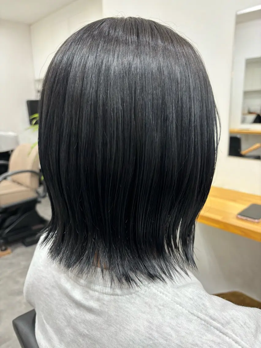 ショート カラー 透明感カラー ダブルカラー ハイライトカラー イルミナカラー インナーカラー カット ヘアカラー トリートメント misa🫧ナチュラ ル縮毛矯正/髪質改善のヘアスタイル